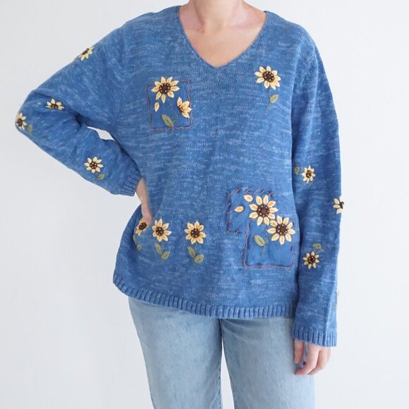 CJ Banks Blue Knit Hand Embroidered Sunflower V-Neck Cottagecore Sweater 1X - Picture 1 of 12